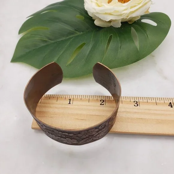 Vintage Handmade Genuine Solid Copper Floral Vine Relief Engraved Cuff Bracelet